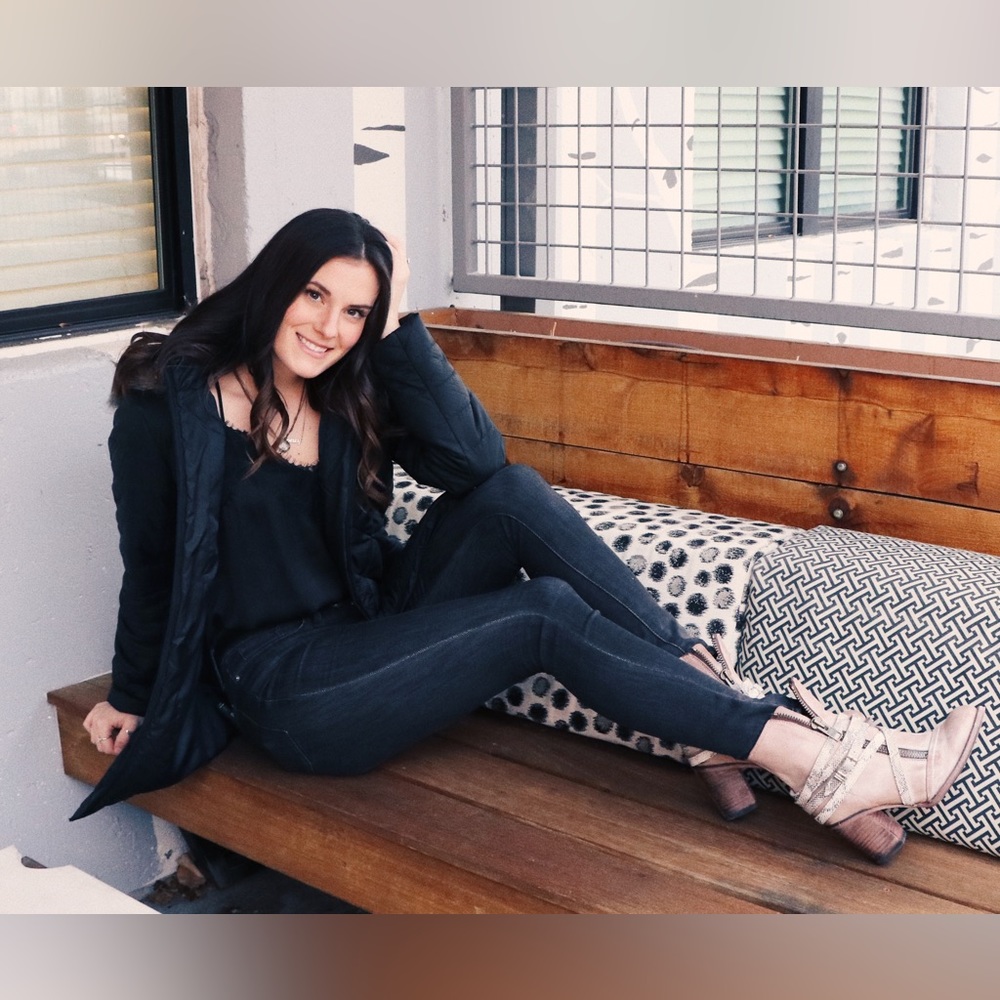 Meet your Posher, Jess